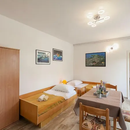 Apartament Ema